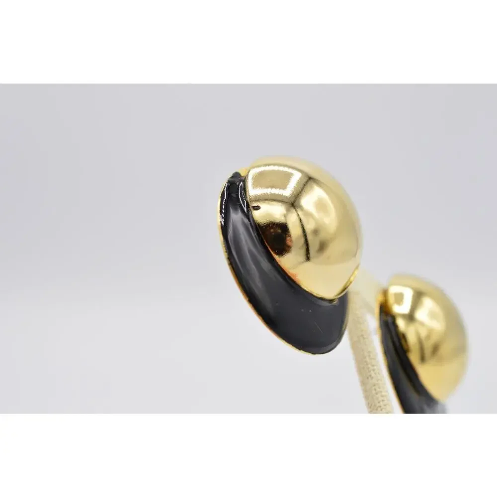 Vintage Post Round Earrings Black Enamel Shiny Gold Chunky Metal NOS 1980s BinAA